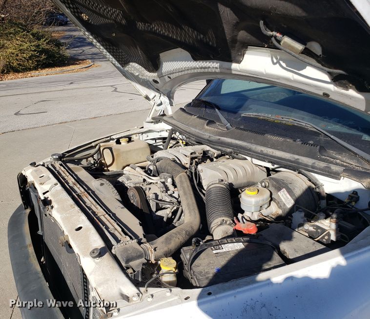 image for item FW9583 1998 Dodge Ram 2500 Quad Cab pickup truck