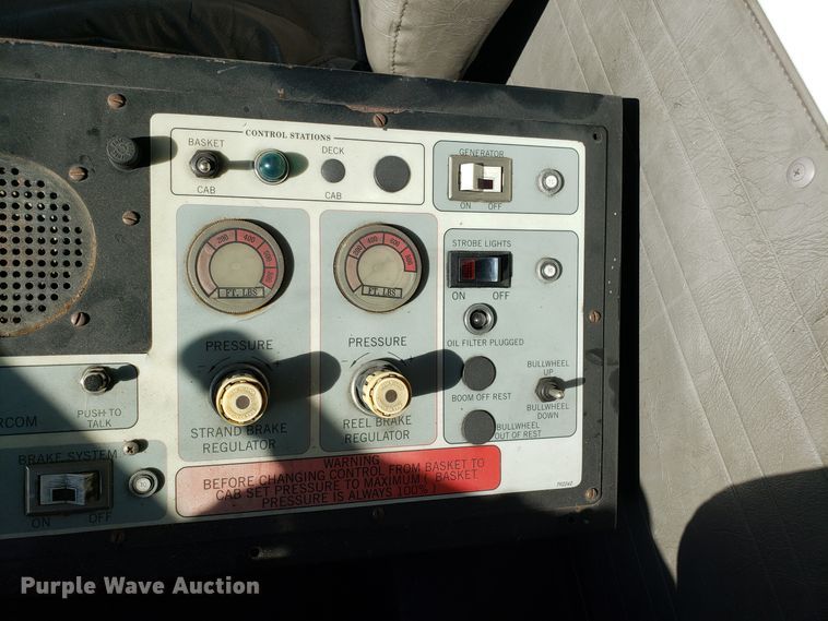 image for item FW9584 2000 International 4700 bucket truck