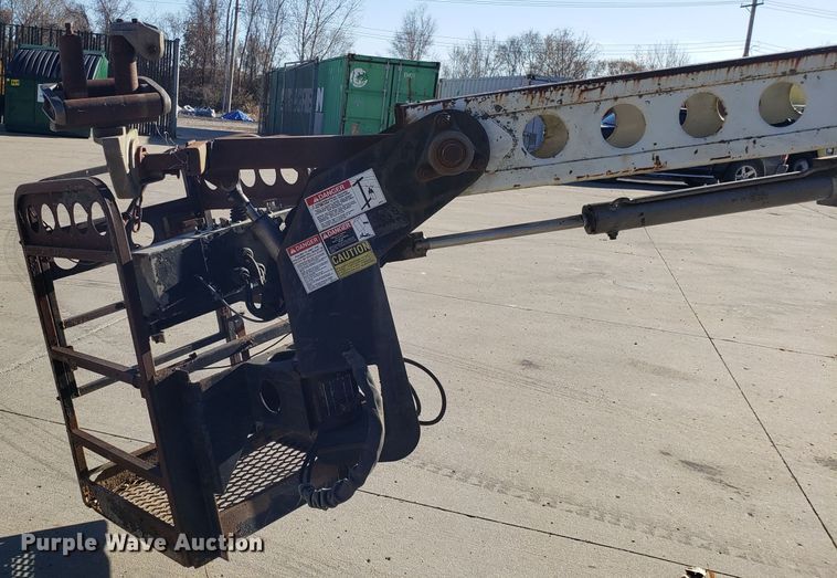 image for item FW9584 2000 International 4700 bucket truck