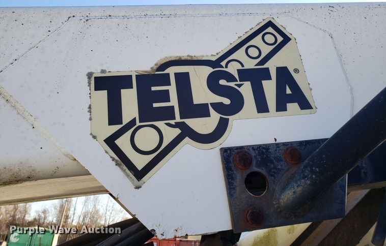 image for item FW9584 2000 International 4700 bucket truck