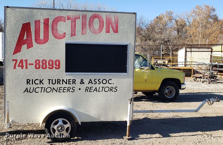 image for item FW9585 Shop built portable bathroom