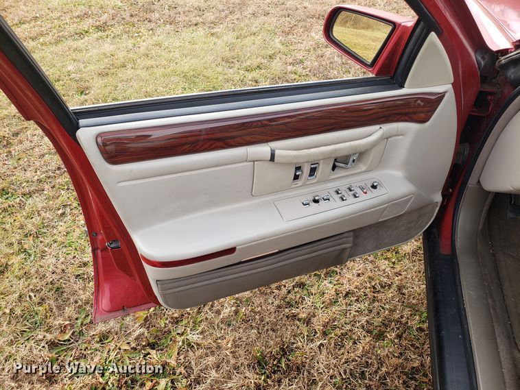 image for item FW9588 1995 Cadillac DeVille