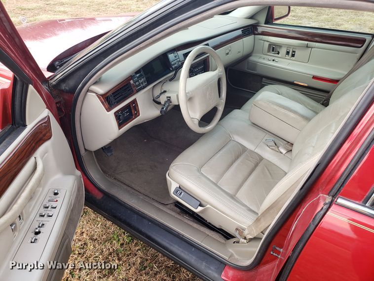 image for item FW9588 1995 Cadillac DeVille