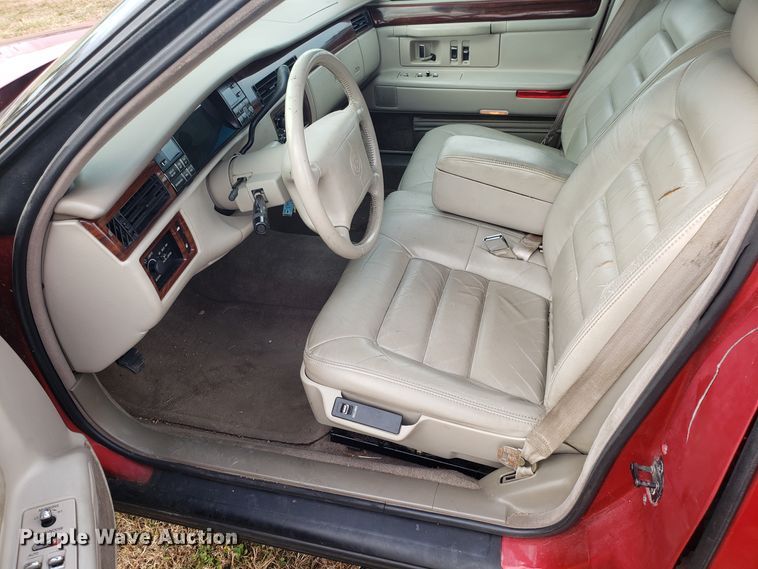 image for item FW9588 1995 Cadillac DeVille