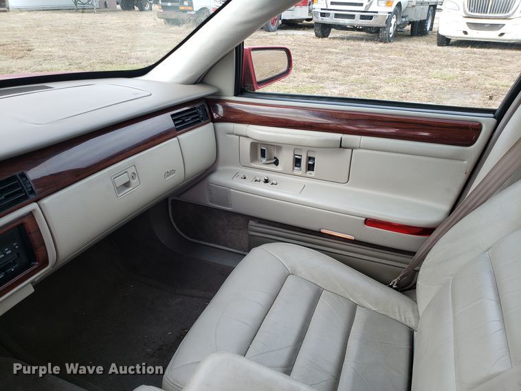 image for item FW9588 1995 Cadillac DeVille