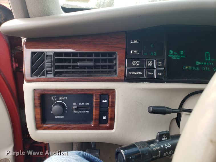 image for item FW9588 1995 Cadillac DeVille