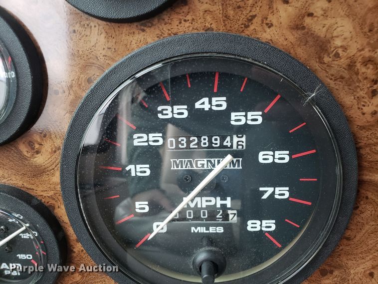 image for item FW9589 1999 Safari Serengenti RV