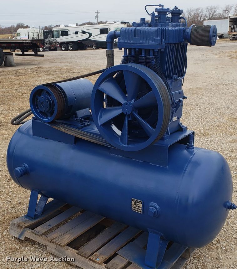 image for item FW9595 Quincy air compressor