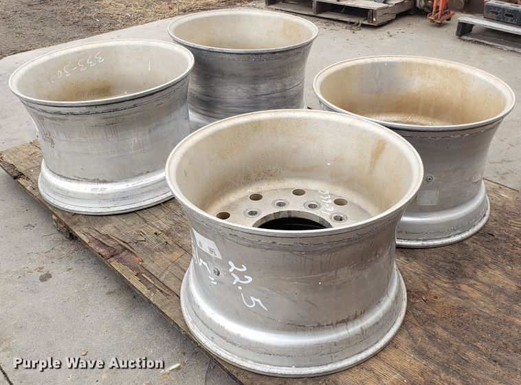 image for item FW9603 (4) aluminum wheels