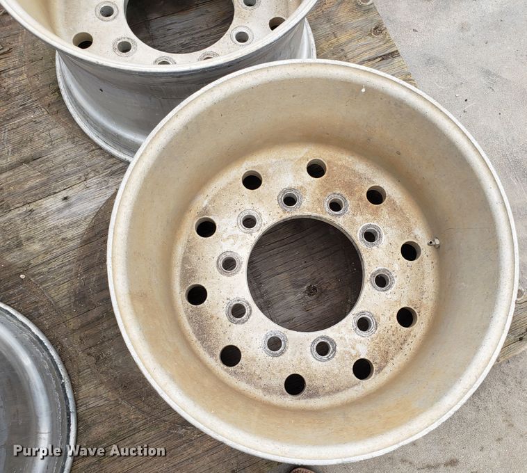 image for item FW9603 (4) aluminum wheels