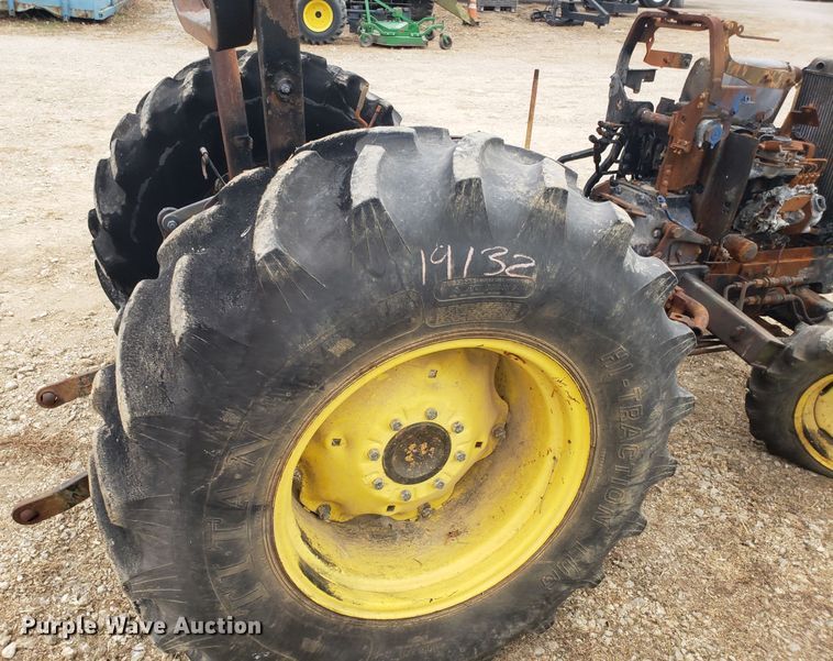 image for item FW9607 John Deere 4600 tractor