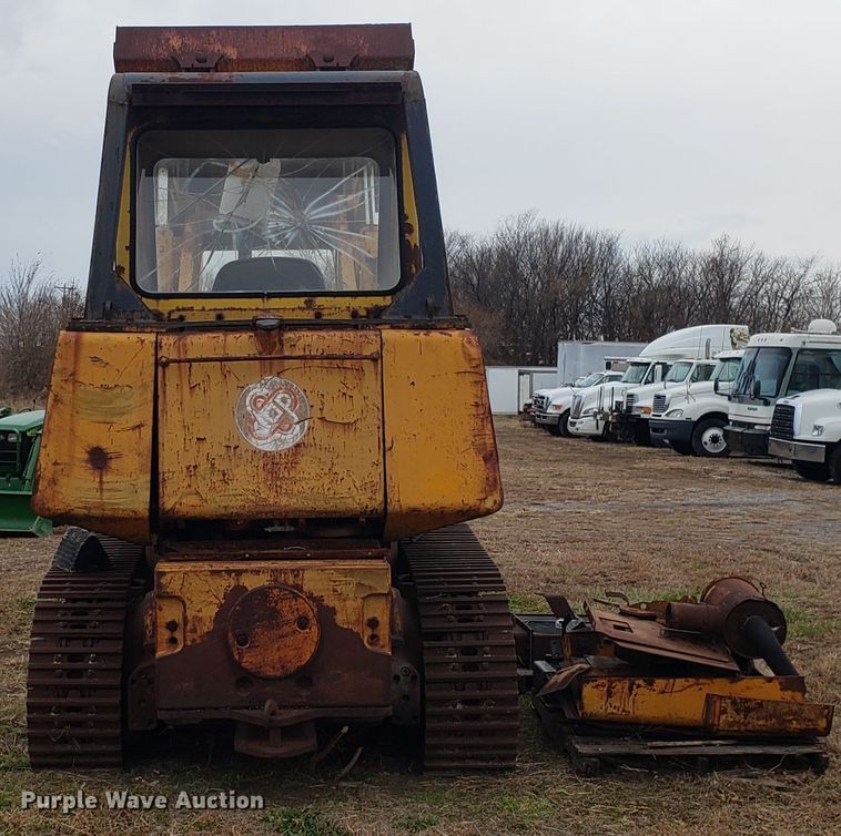 image for item FW9608 John Deere 755 crawler loader