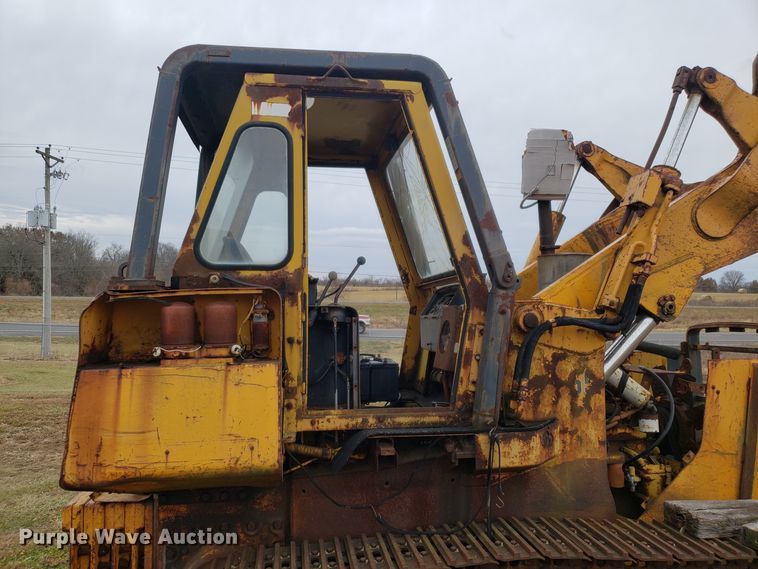 image for item FW9608 John Deere 755 crawler loader