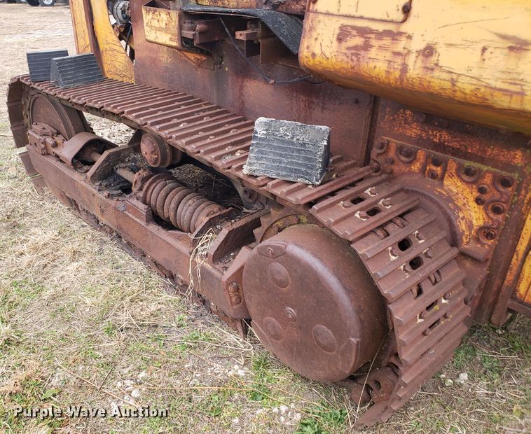 image for item FW9608 John Deere 755 crawler loader