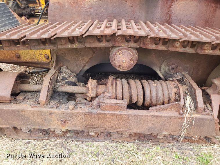 image for item FW9608 John Deere 755 crawler loader