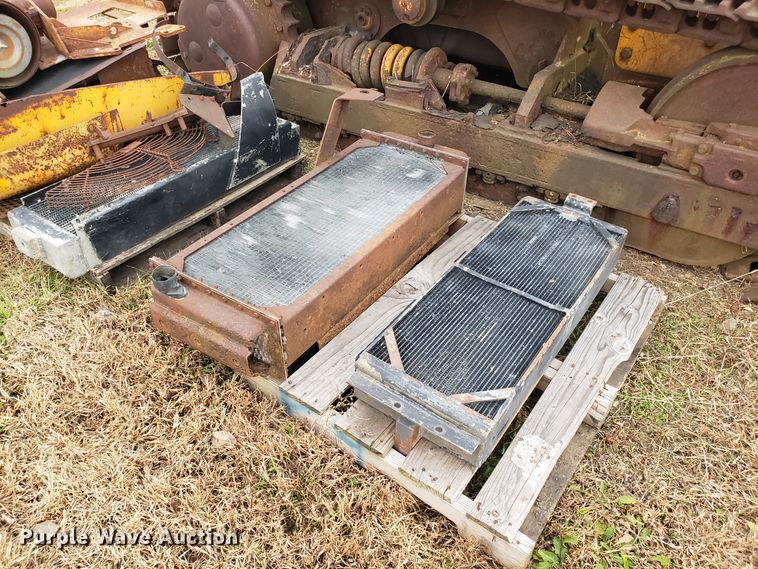 image for item FW9608 John Deere 755 crawler loader