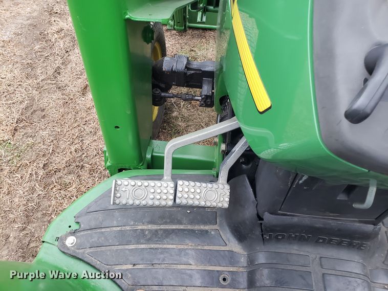 image for item FW9609 John Deere 4600 tractor