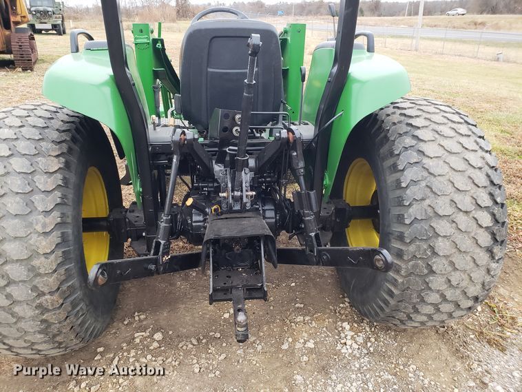 image for item FW9609 John Deere 4600 tractor