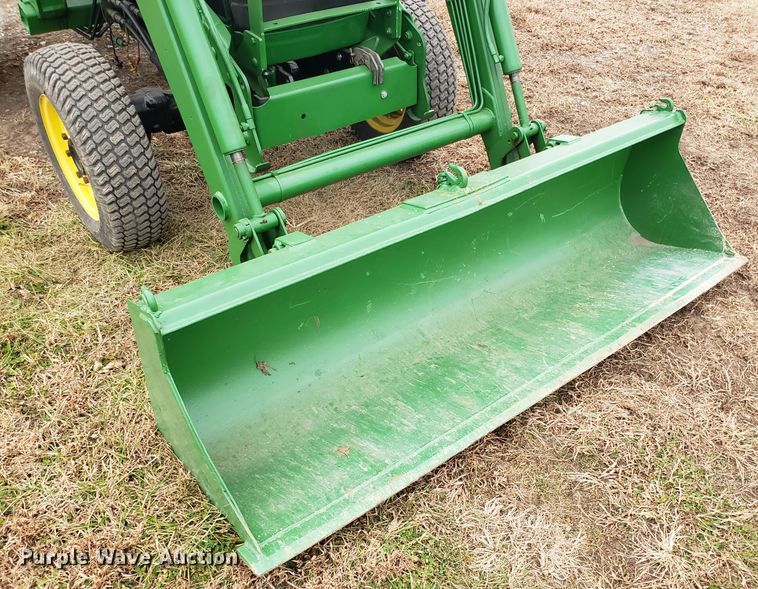 image for item FW9609 John Deere 4600 tractor