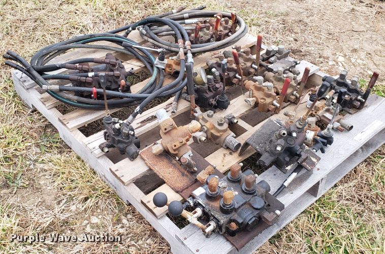 image for item FW9612 Hydraulic parts