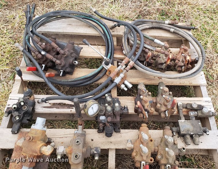 image for item FW9612 Hydraulic parts