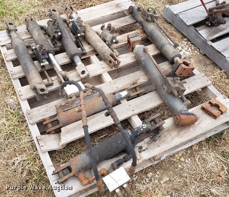 image for item FW9612 Hydraulic parts