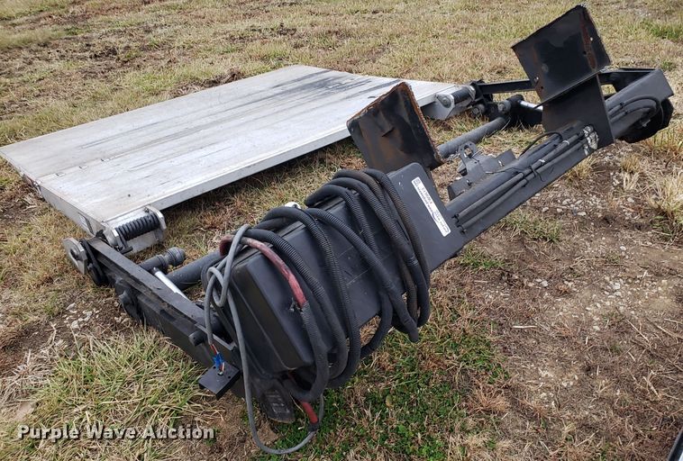 image for item FW9613 End gate lift