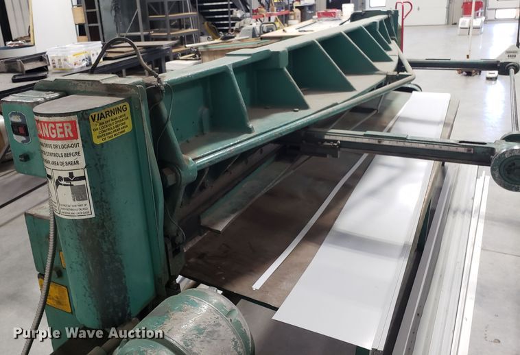image for item GA9296 Wysong 1016 sheet metal shear