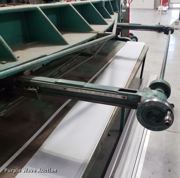 image for item GA9296 Wysong 1016 sheet metal shear