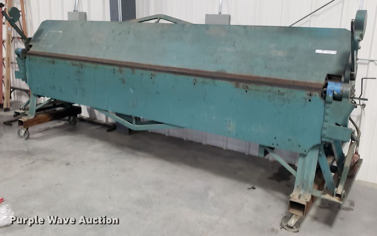 image for item GA9297 Chicago 1218 sheet metal brake