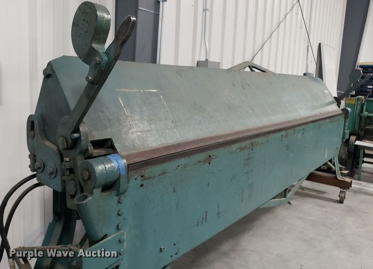 image for item GA9297 Chicago 1218 sheet metal brake