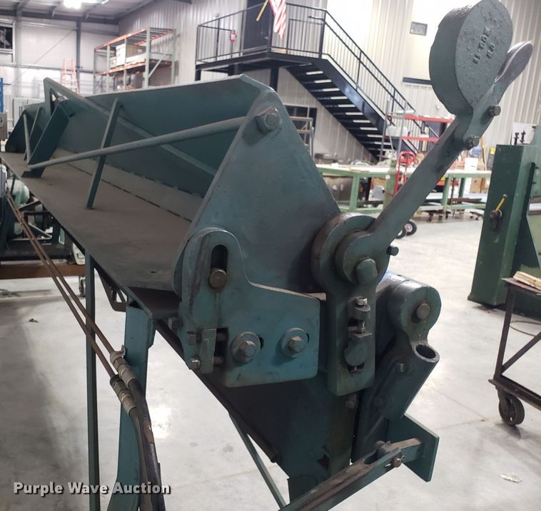 image for item GA9297 Chicago 1218 sheet metal brake