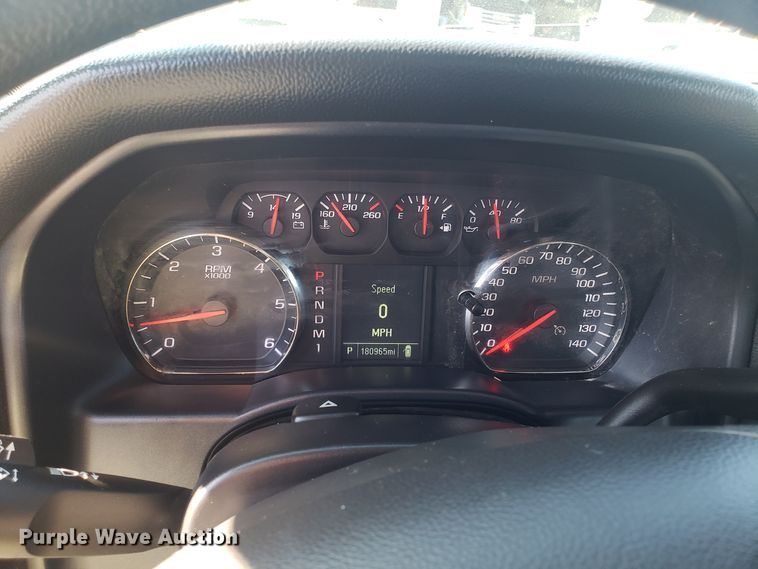 image for item GA9306 2016 Chevrolet Silverado 3500 Double Cab utility bed pickup truck