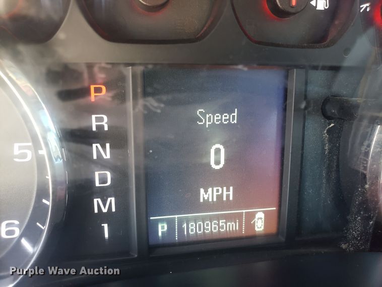 image for item GA9306 2016 Chevrolet Silverado 3500 Double Cab utility bed pickup truck