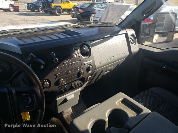 image for item GA9307 2014 Ford F250 Super Duty Crew Cab pickup truck