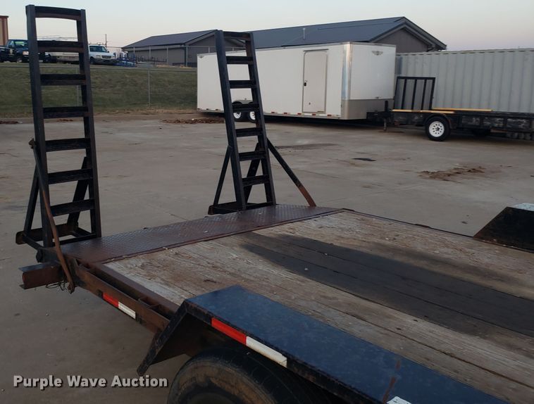 image for item GA9314 2012 C&C 82-H20D0VE6CR equipment trailer