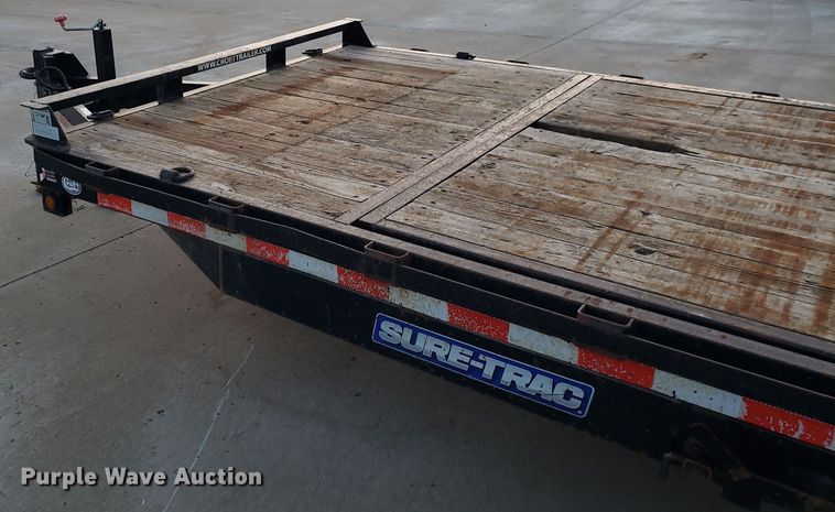 image for item GA9315 2014 Novae Sure Trac tilt deck equipment trailer