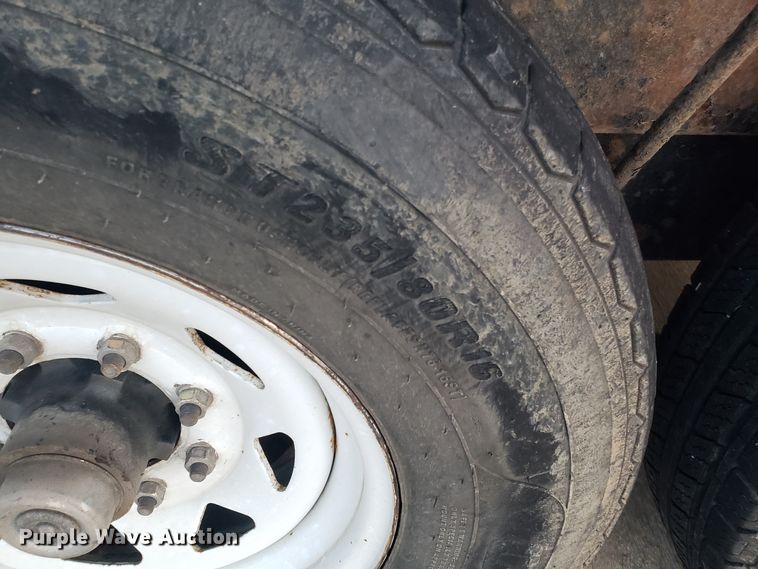 image for item GA9315 2014 Novae Sure Trac tilt deck equipment trailer