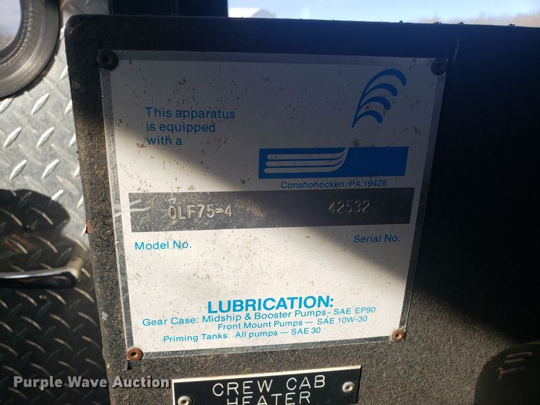 image for item GA9318 1979 Ford F800 fire truck