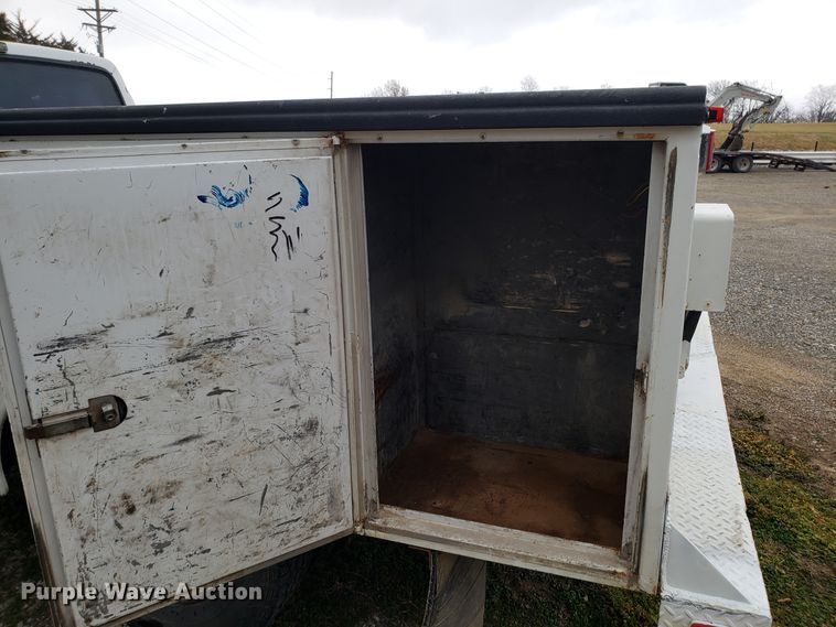 image for item GA9320 1992 Ford F350 utility bed pickup truck