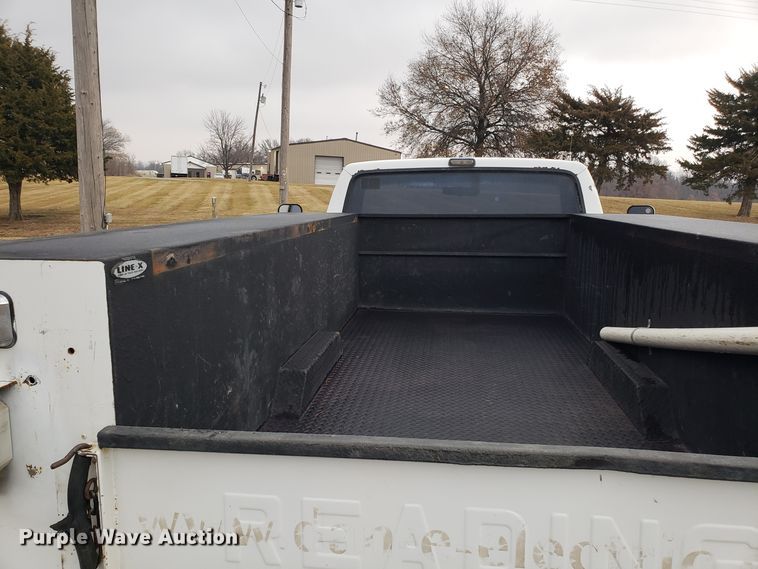 image for item GA9320 1992 Ford F350 utility bed pickup truck