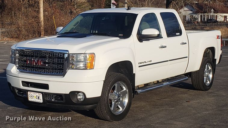 image for item GA9322 2012 GMC Sierra 2500HD Denali Crew Cab pickup truck