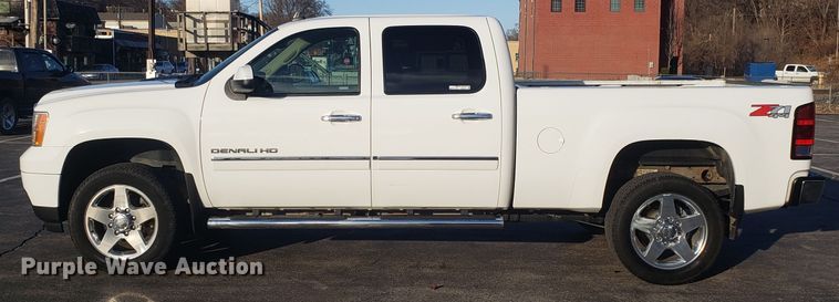 image for item GA9322 2012 GMC Sierra 2500HD Denali Crew Cab pickup truck