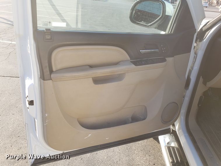 image for item GA9322 2012 GMC Sierra 2500HD Denali Crew Cab pickup truck