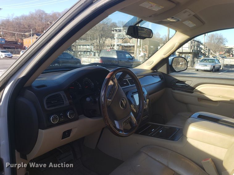 image for item GA9322 2012 GMC Sierra 2500HD Denali Crew Cab pickup truck