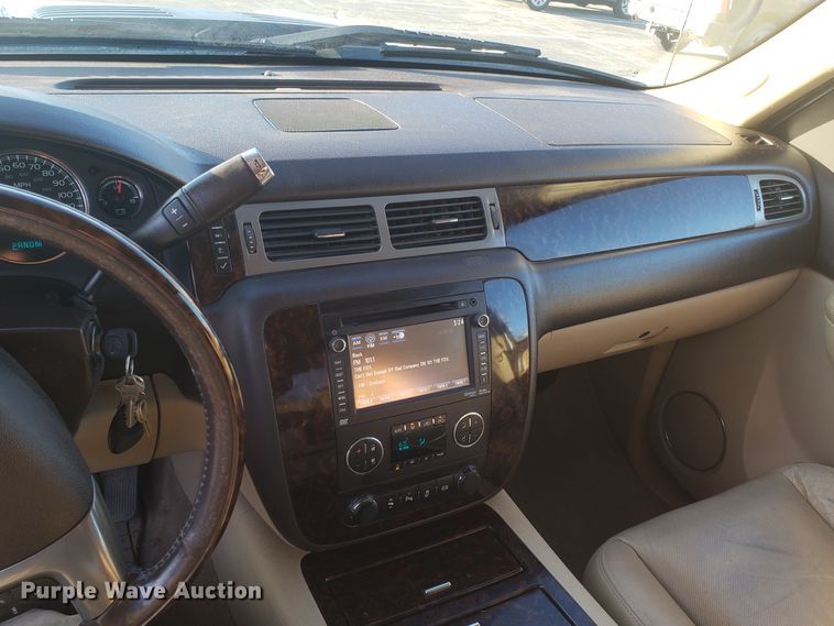 image for item GA9322 2012 GMC Sierra 2500HD Denali Crew Cab pickup truck