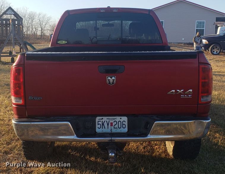 image for item GA9325 2006 Dodge Ram 1500 Quad Cab pickup truck