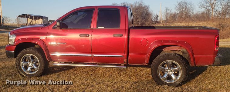 image for item GA9325 2006 Dodge Ram 1500 Quad Cab pickup truck