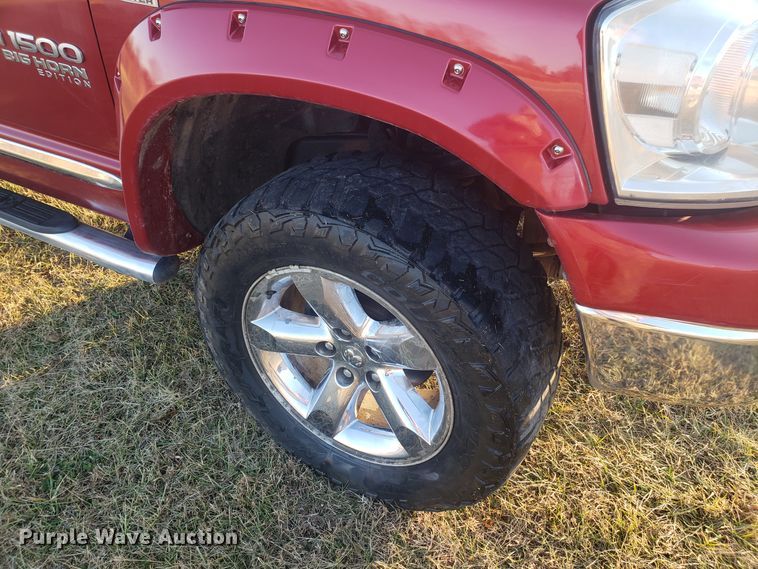 image for item GA9325 2006 Dodge Ram 1500 Quad Cab pickup truck