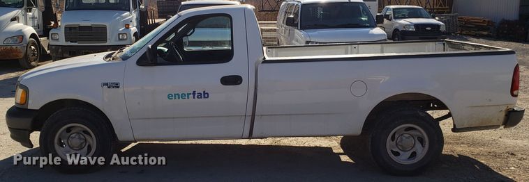 image for item GA9348 2002 Ford F150 pickup truck
